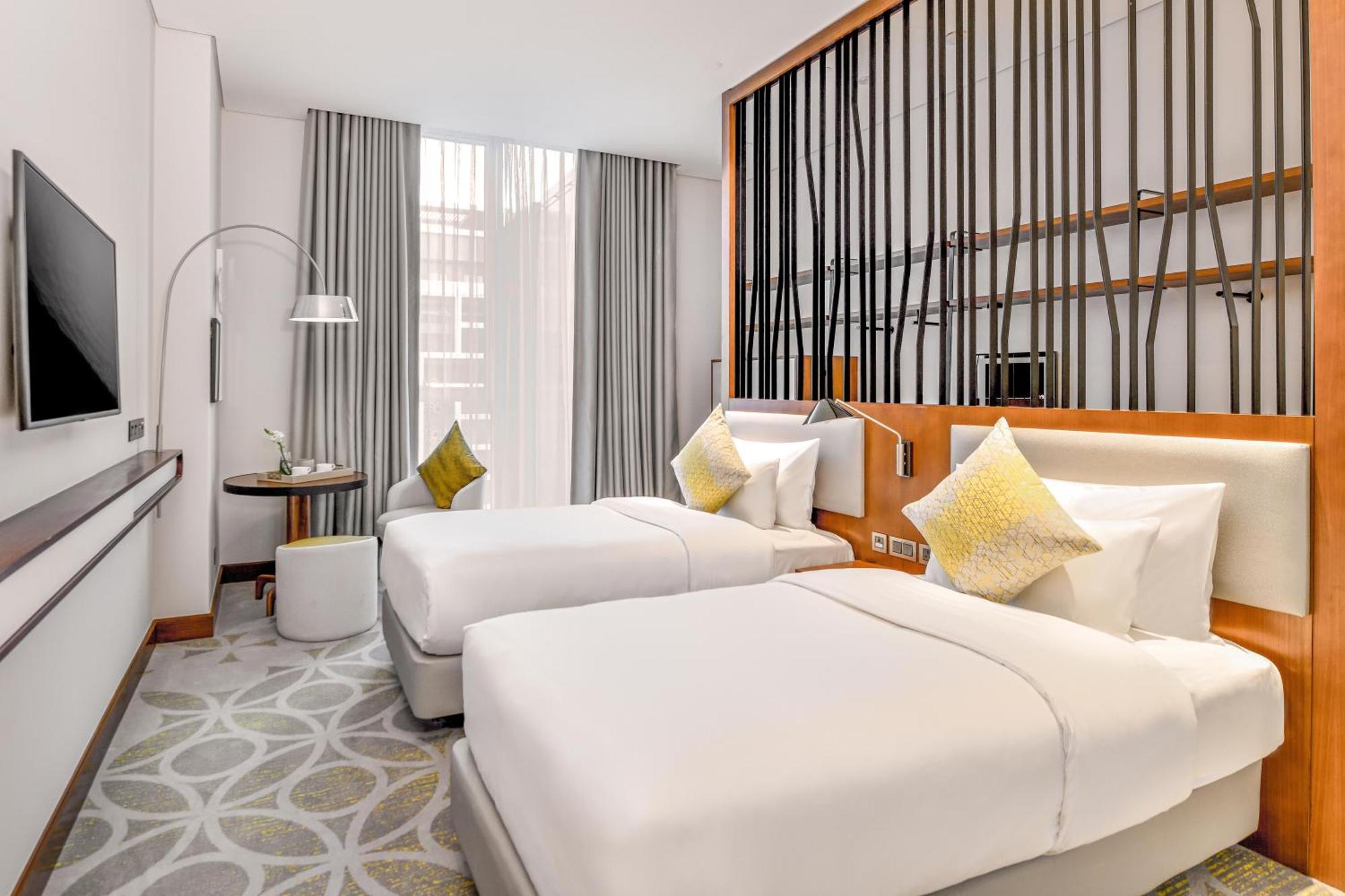 Grand Mercure Dubai City Exterior foto